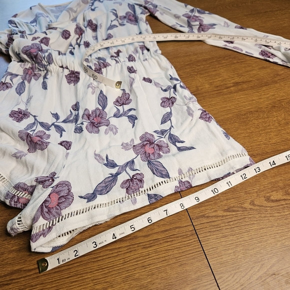 Kendall & Kylie long sleeve romper v-neck elasticized waist - Picture 7 of 12